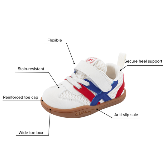 Everyday Sport Wide Toe Sneaker