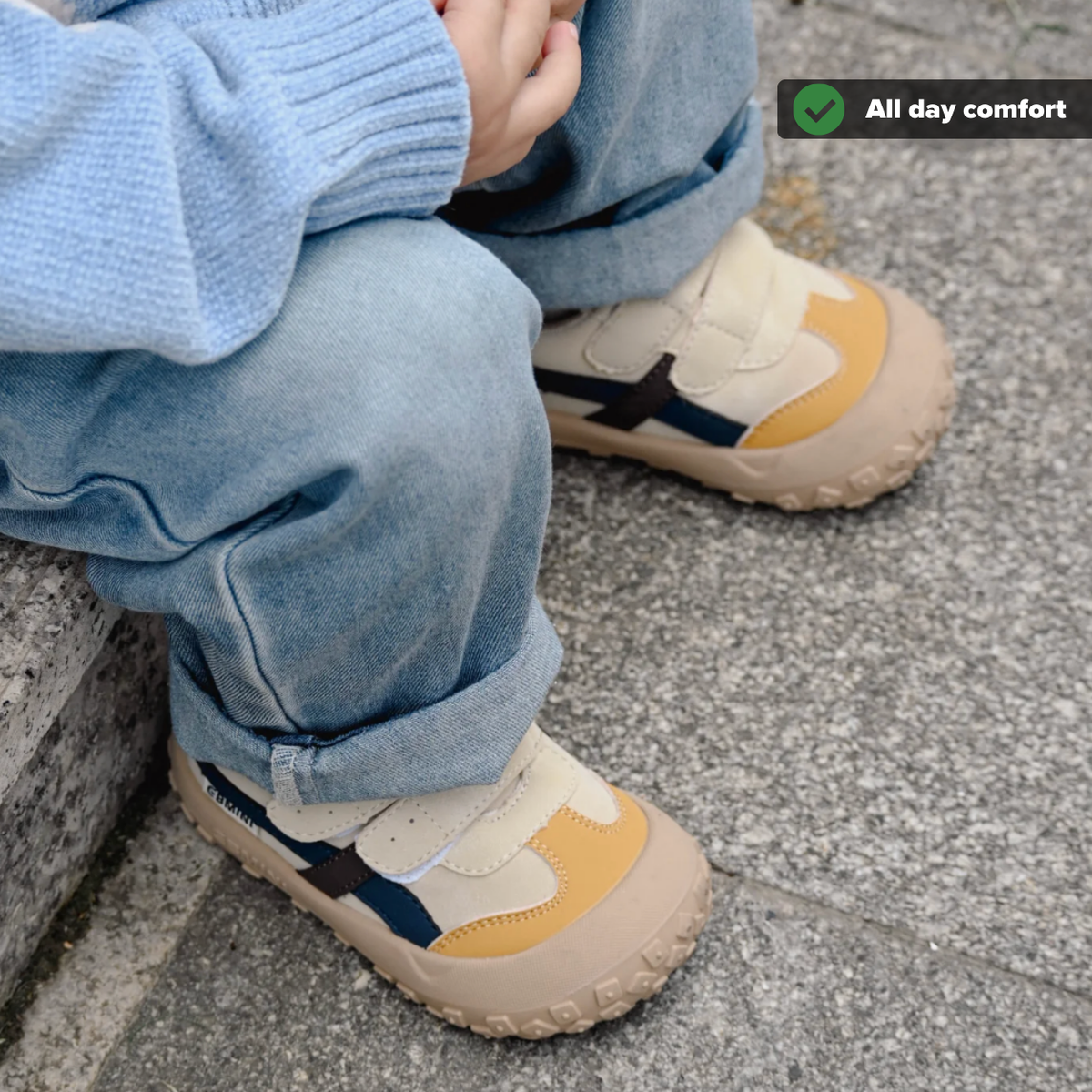 Everystep Wide Toe Play Sneaker