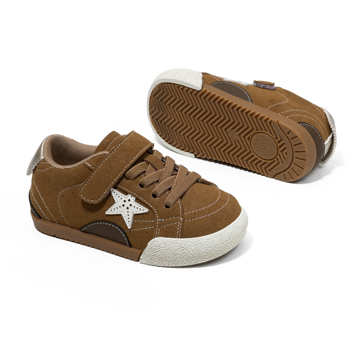 Crimson Star Wide Toe Sneaker