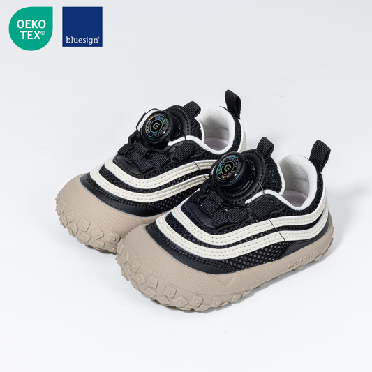 Wide Toe All-Day Active Sneaker