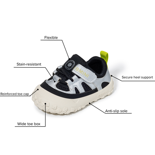 Silver Flash Wide Toe Play Sneaker